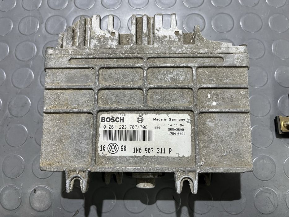 Компютър с ключ и имобилайзер за VW Golf 1.8 Mi (90 к.с.)