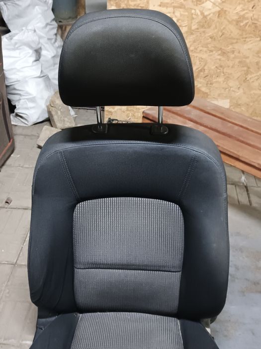 Кресло Субару Легаси б4