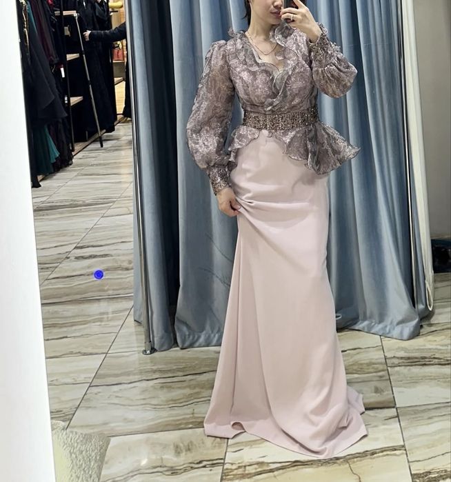 Продам элегантное платье