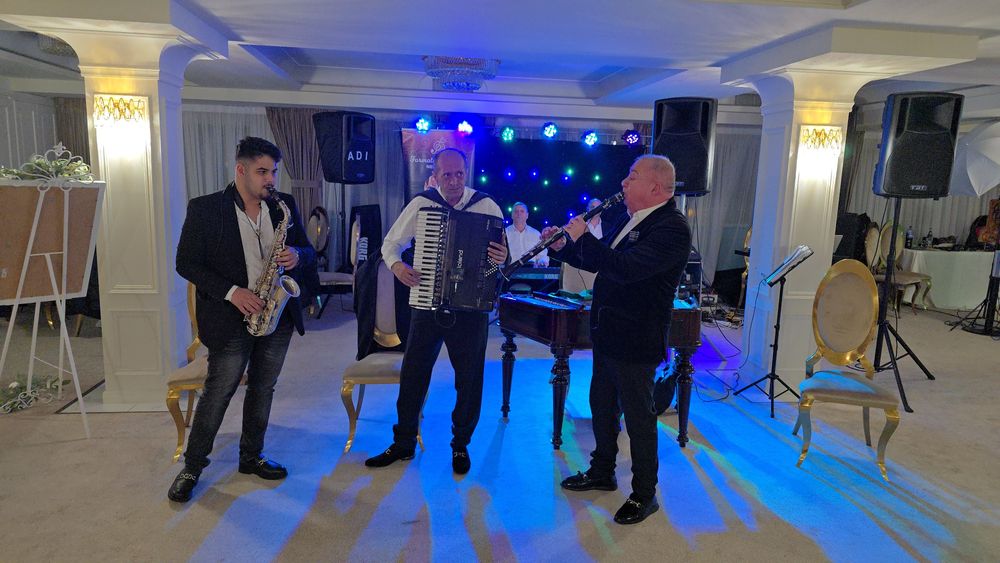 Formație Nunta botez. Ambient Nelu Paun. Bu