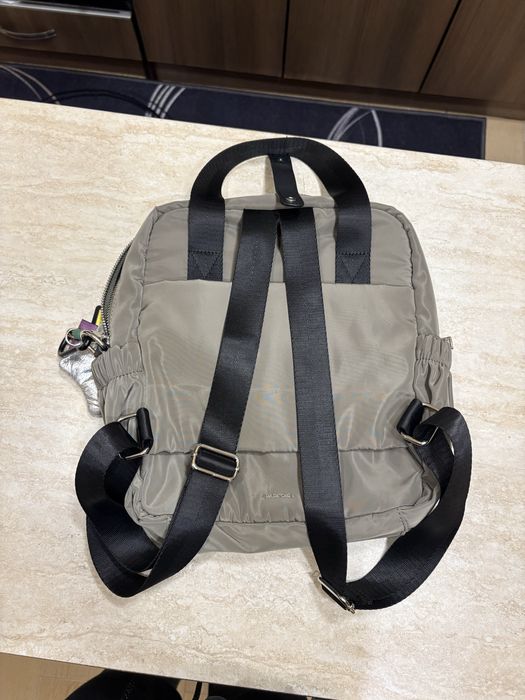 Зеленя раница PARFOIS