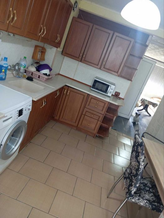 Дава се под наем Тристаен апартамент в Разград, Варош - 89 кв.м за 331.5 € - Снимка #3