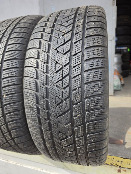 2 бр. зимни гуми 275/40/22 Pirelli 5,5 mm DOT 4316