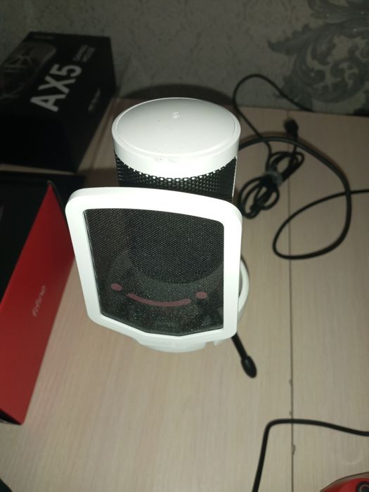 Микрофон Fifine a6v