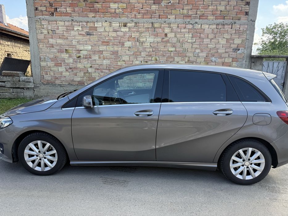 Mercedes B200d OM651