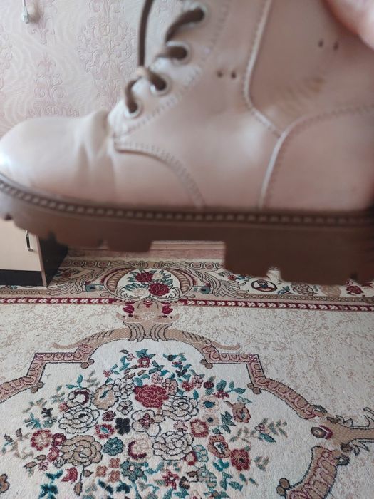 Ботинки новые хорошие