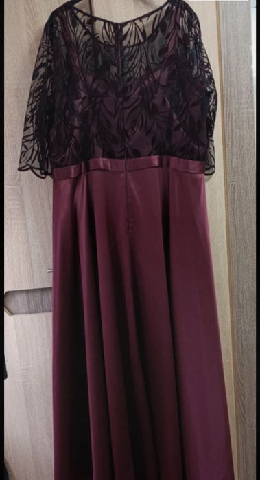 Vand rochie de ocazie