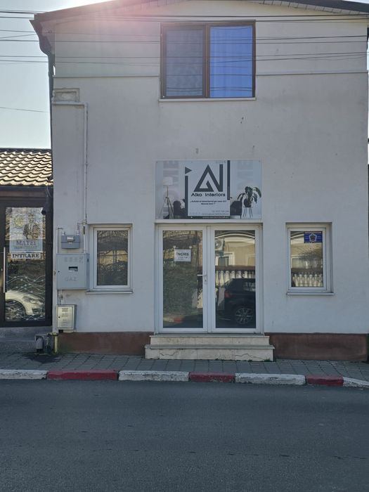 Inchiriez Spatiu Comercial 50 mp,racord gaze,toaleta,inclus net si  tv