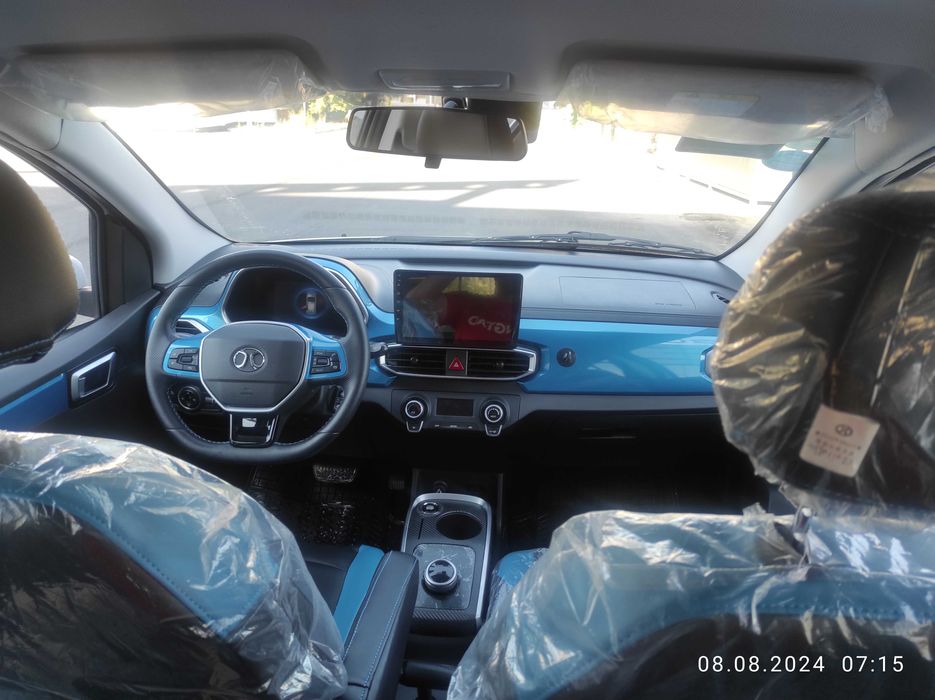 Продаю электромобиль  BAIC EC3