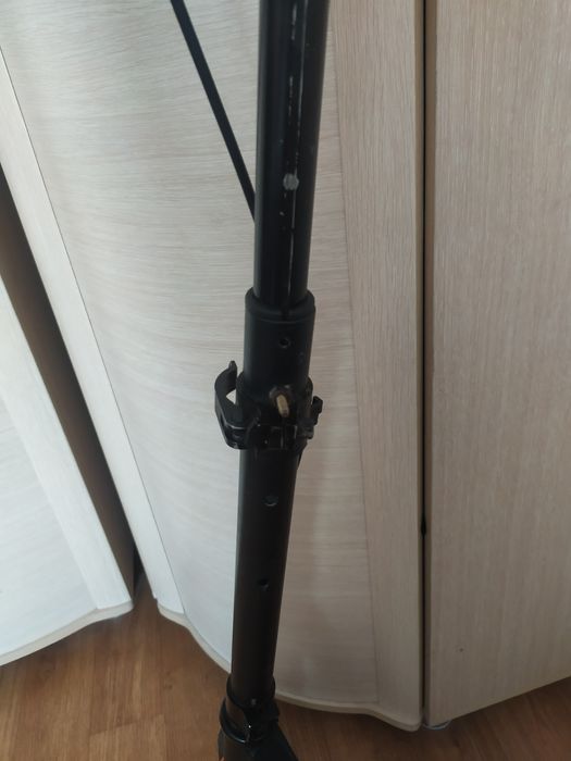 Продам самокат не электрический