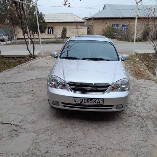 Хечкерида Иши Йок срочный сотилади