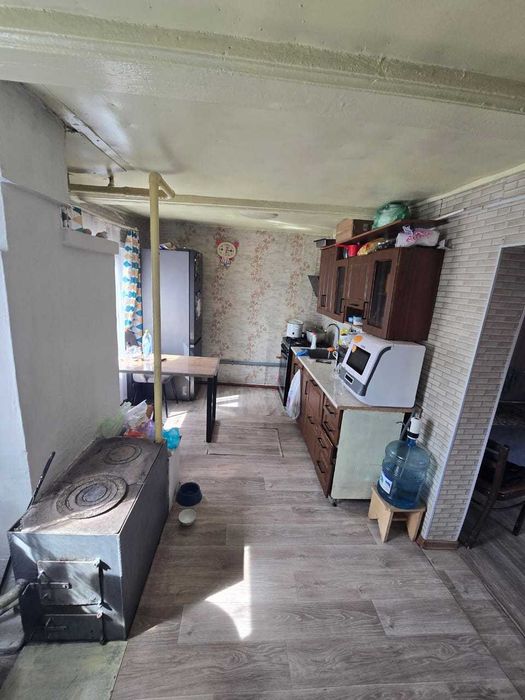 В продаже дом 3 комнаты