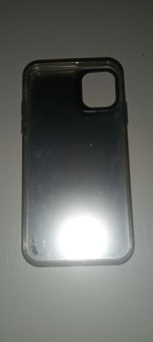 Чехлы на iphone 11