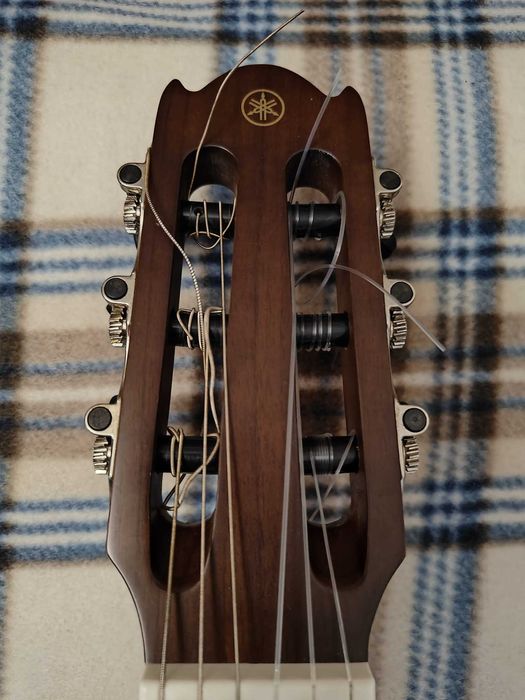 Yamaha NCX1 NAT - Chitară clasică cu pickup