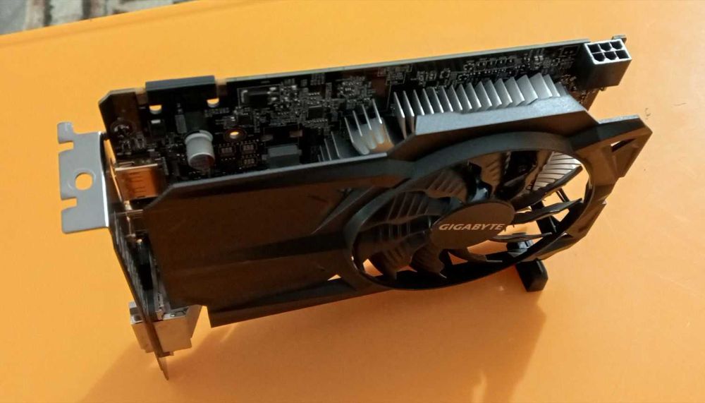 638S.Placa Video Gigabyte NVIDIA GeForce GTX 950 OC,2GB DDR5-128Bit,PCI-e 3.0,DX 12