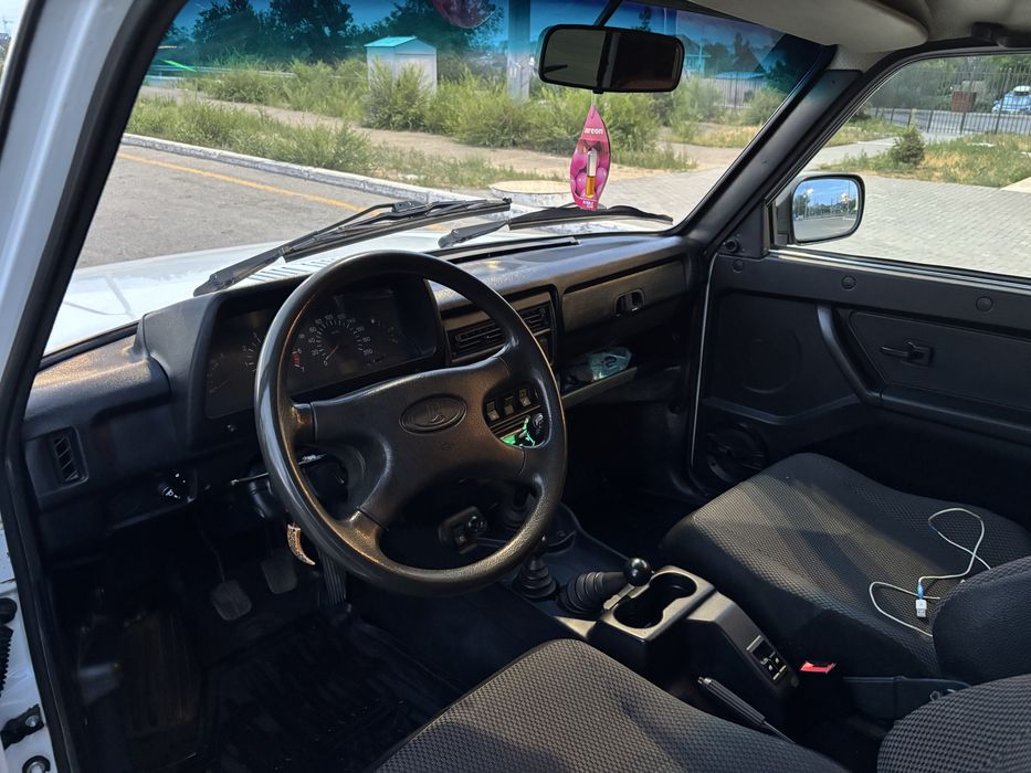 Lada niva21214 продам срочно