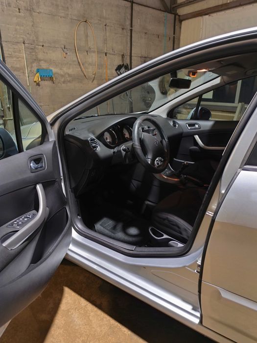 ПРОДАВАМ ПЕЖО 308 1.6HDI 2008г. 110000км