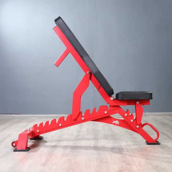 Скамья с изменяемым углом