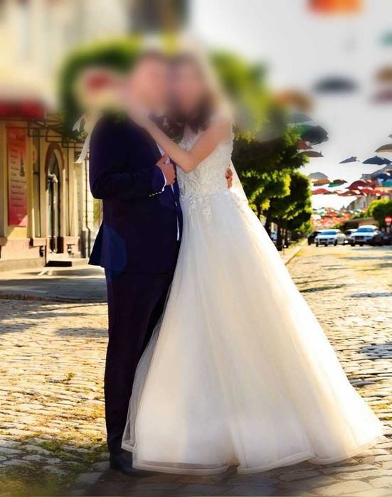 Vand rochie de mireasa