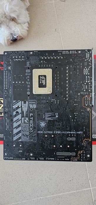 Placa de baza Asus Rog Strix  Z790-H  Gaming WiFi