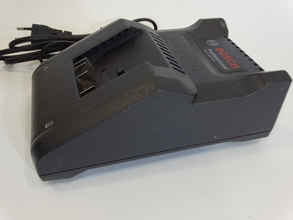 Зарядно Bosch AL 1840