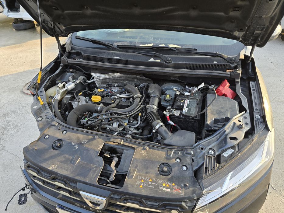 Dacia Sandero Stepway la cheie GPL  11/2021 1.0 TCE GPL avariat