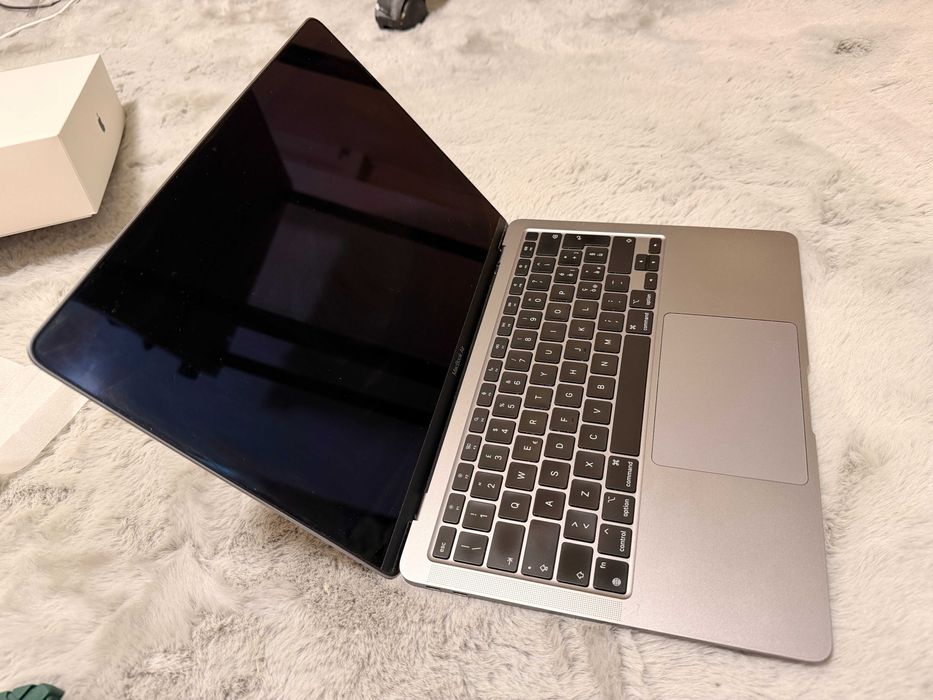 НОВ Apple Macbook Air M1 256GB 8 RAM 13.3" A2337 91%