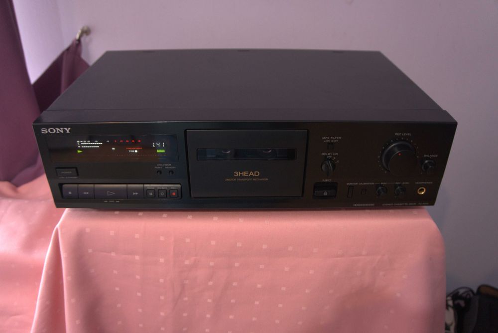 SONY TC-K411 cu 3 capete , jucarie vintage