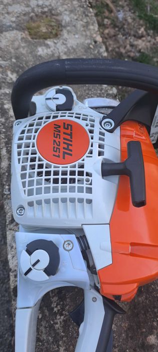 Stihl ms 251. Бенинова резачка.