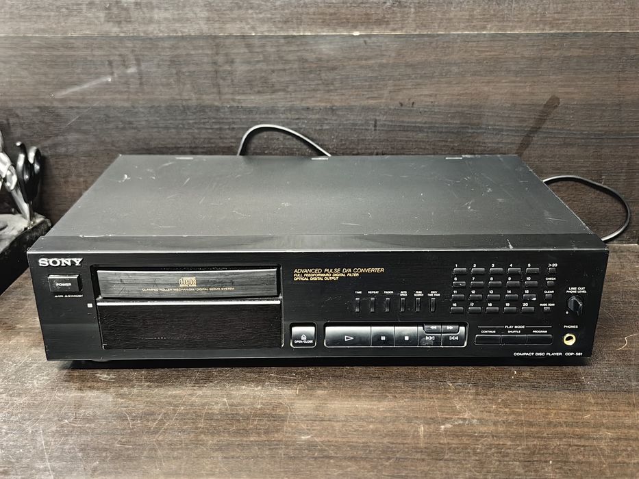 CD плеър Sony CDP 561
