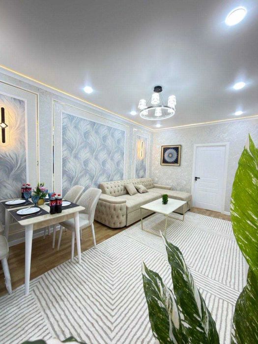 ПРОДАЕТСЯ 2в3/3/4 Квартира Ор.р: Чиланзар 11, Шох Мед Центр