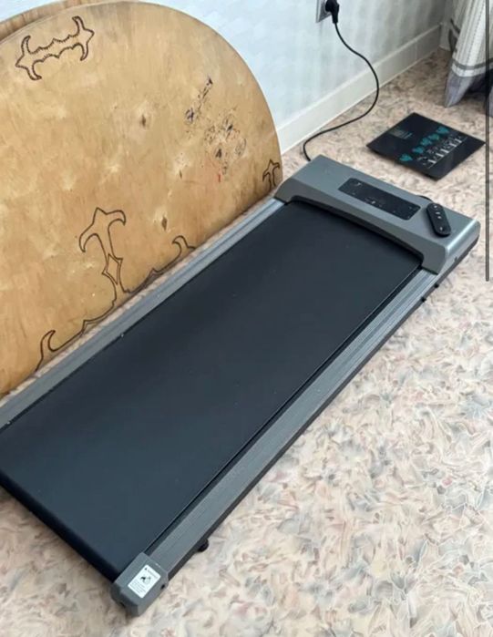Продам беговую дорожку