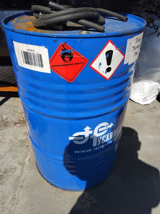 Продам бачки 2000 литровый