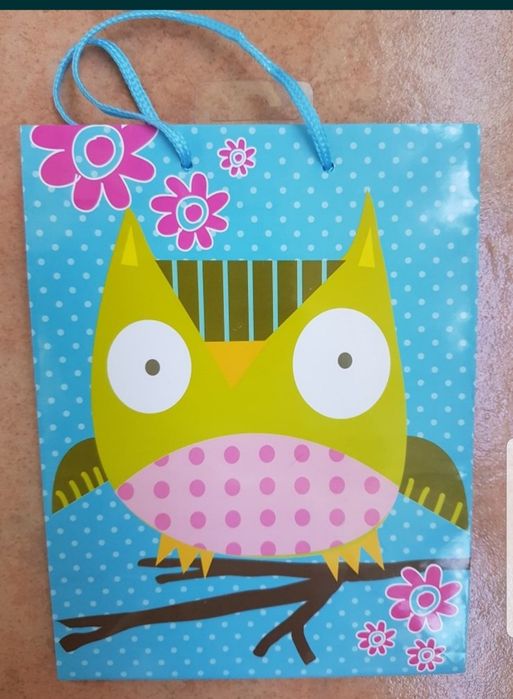 Pungă de cadouri plastifiată