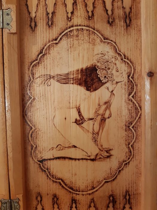 Нарды ручной работы с выжиганием.