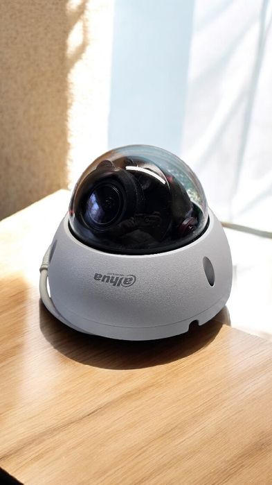 Camera Dahua Dome DH-IPC-HDBW2231RP-ZS-S2