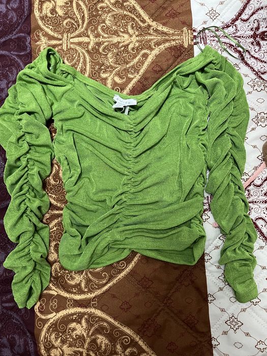 Влуза чисто нова различни цветове