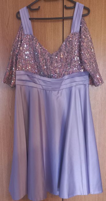 Rochie de ocazie elegantă, scurtă