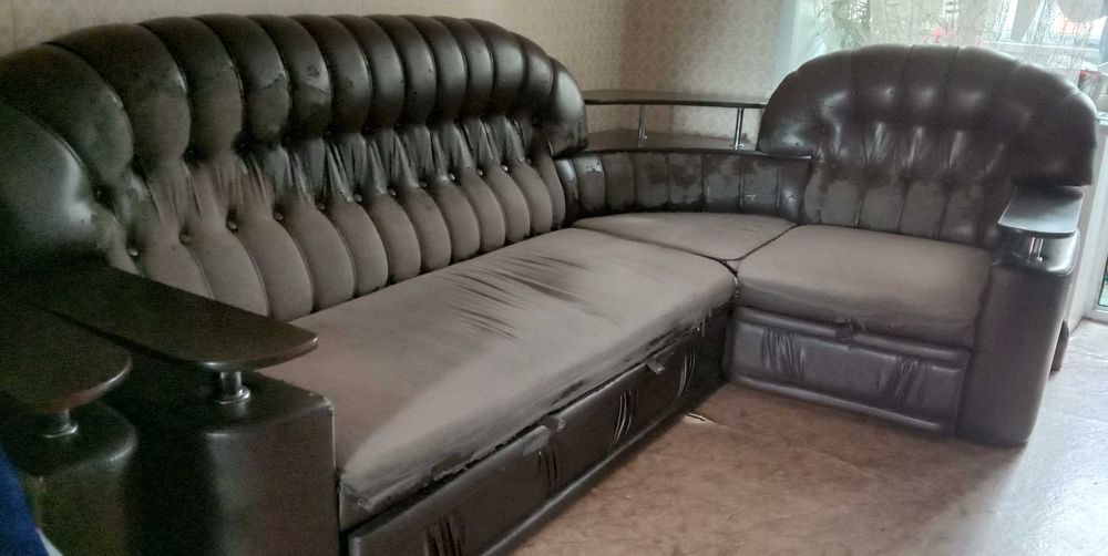 Диван и кресло продам