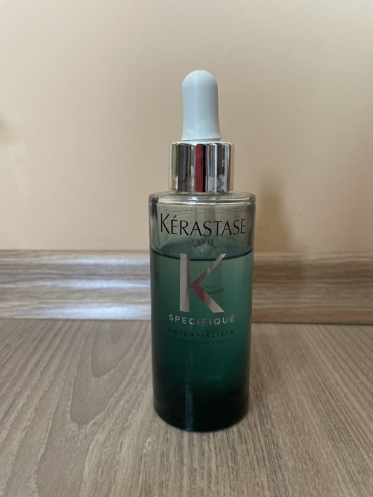 Серум за коса склонна към омазняване