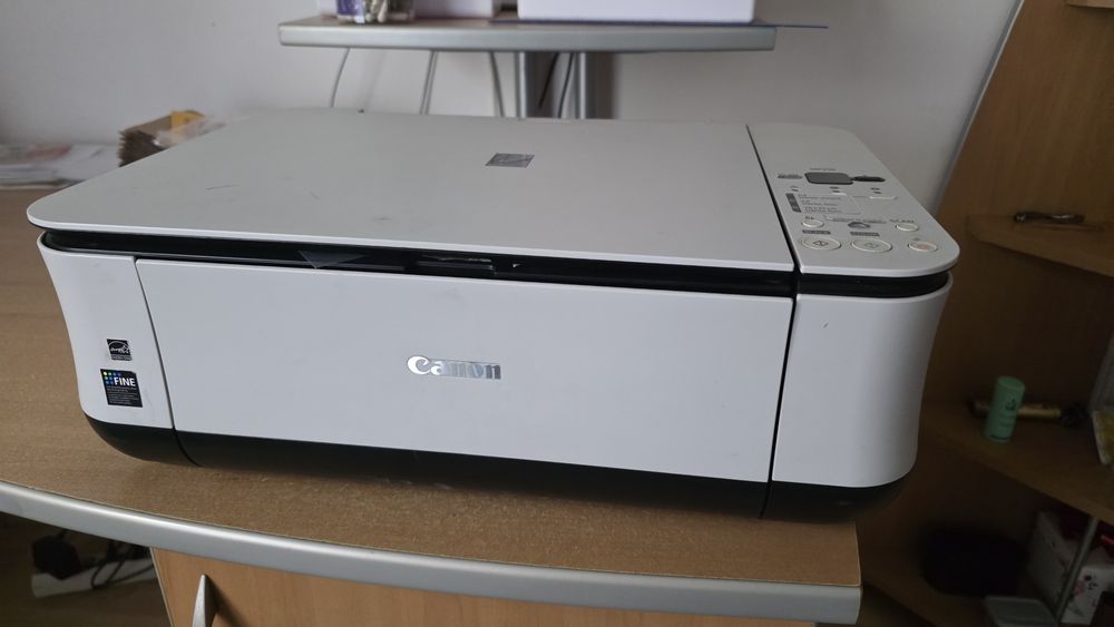 Imprimanta Canon PIXMA MP250
