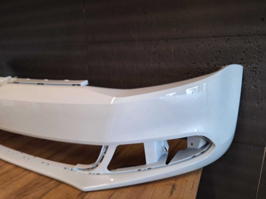 Bara Fata VW Jetta 4/IV An 2011-2014 (LB9A (Alb))