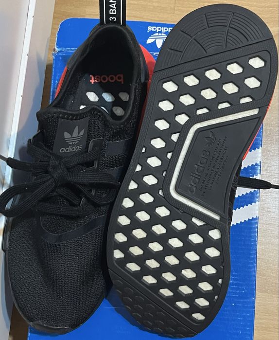 Кроссовки adidas nmd boost мужские