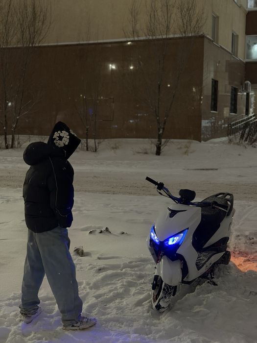 Продам М8 Про Лия 165сс