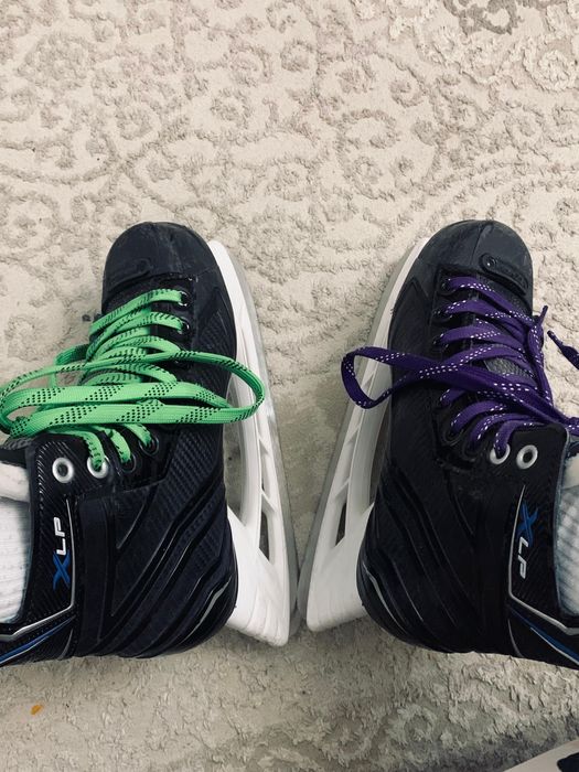 Продаю коньки Bauer Xlp почти новый катался толька в алау заточка есть