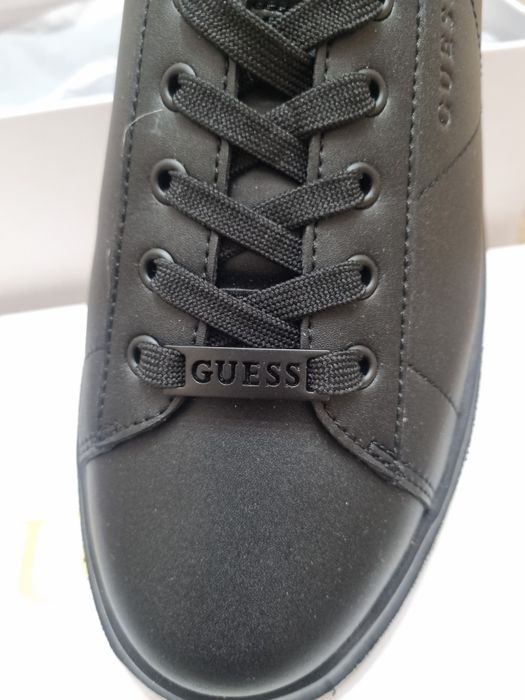 Мъжки спортни обувки Guess