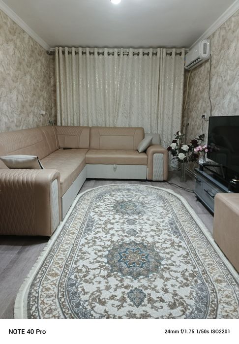 4 х комнатная квартира на 2 этаже