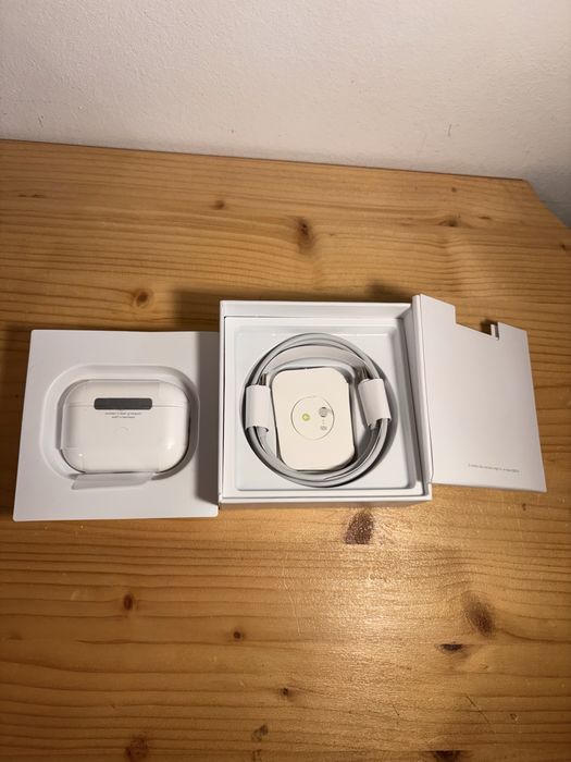 AirPods Pro 2 originale    stare foarte bună