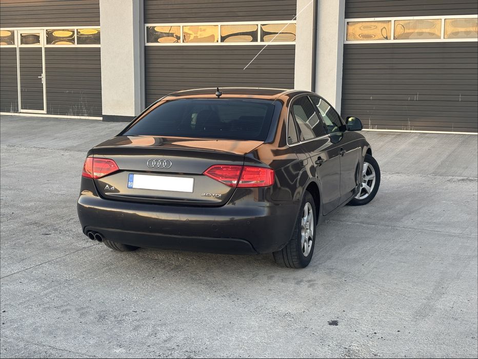 AUDI A4 2010 — imagine 5