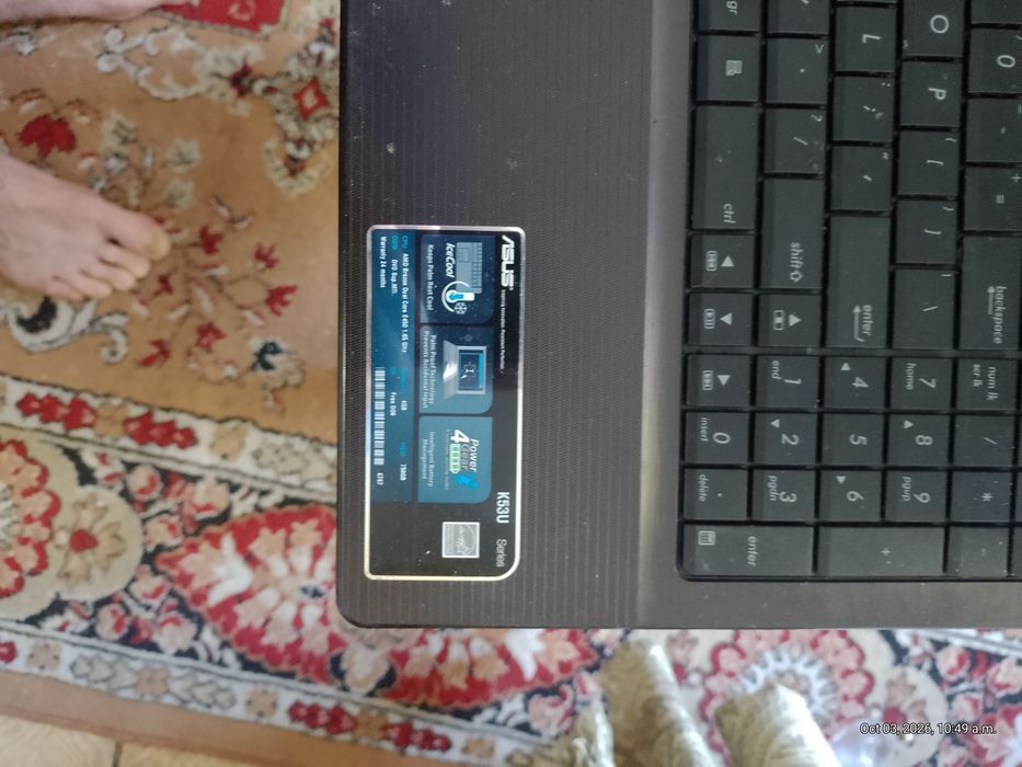 Vând laptop Assus